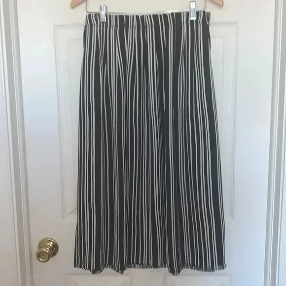 H&M Flowy Striped Skirt  - Picture 1 of 6